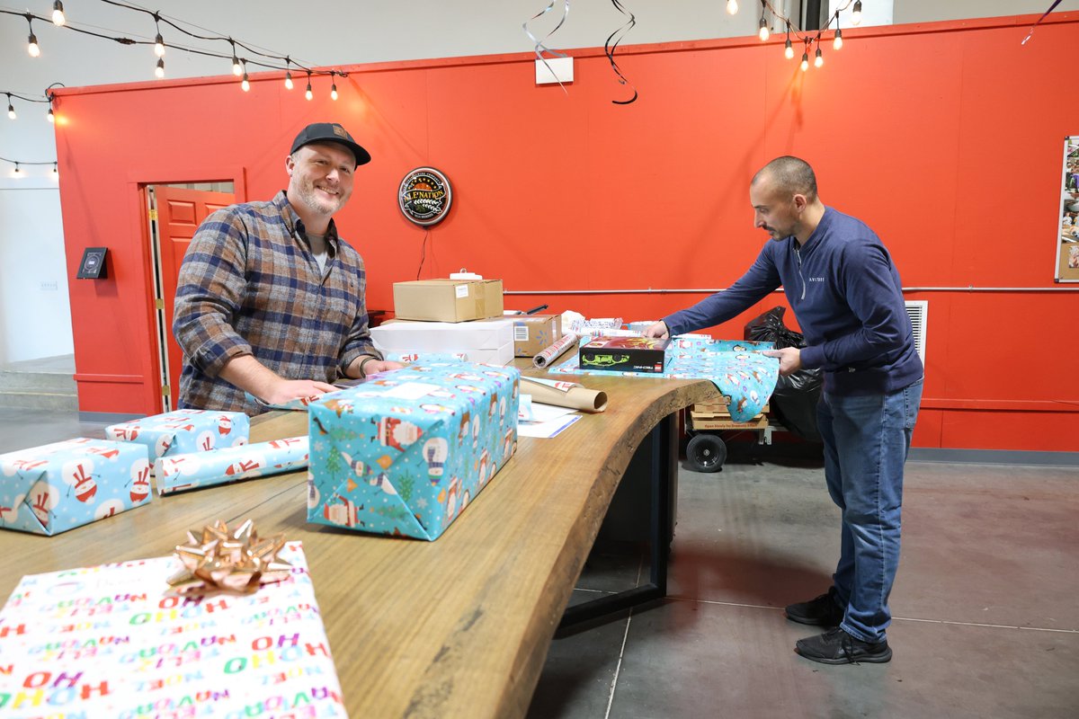 aviture's tweet photo. This holiday season, Aviturians continued a cherished Adopt-A-Family tradition, turning generosity into action through gifts and donations by our team.❤️
Thank you to everyone who helped wrap the year in giving, and to Adopt-A-Family programs that make the holidays brighter. 🎁✨ https://t.co/wsXchREiRf