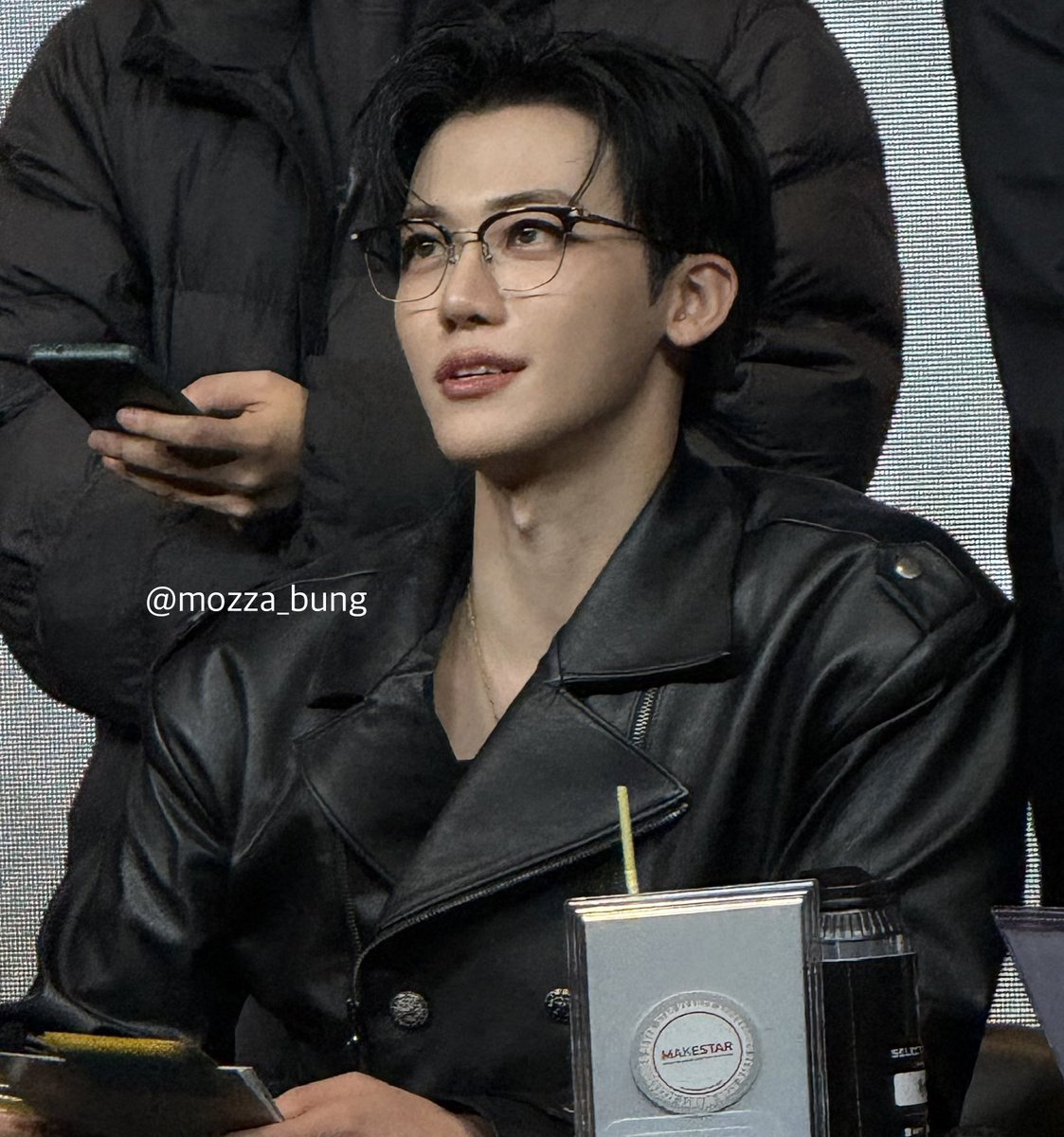 เห็นแล้วไหว้เลย