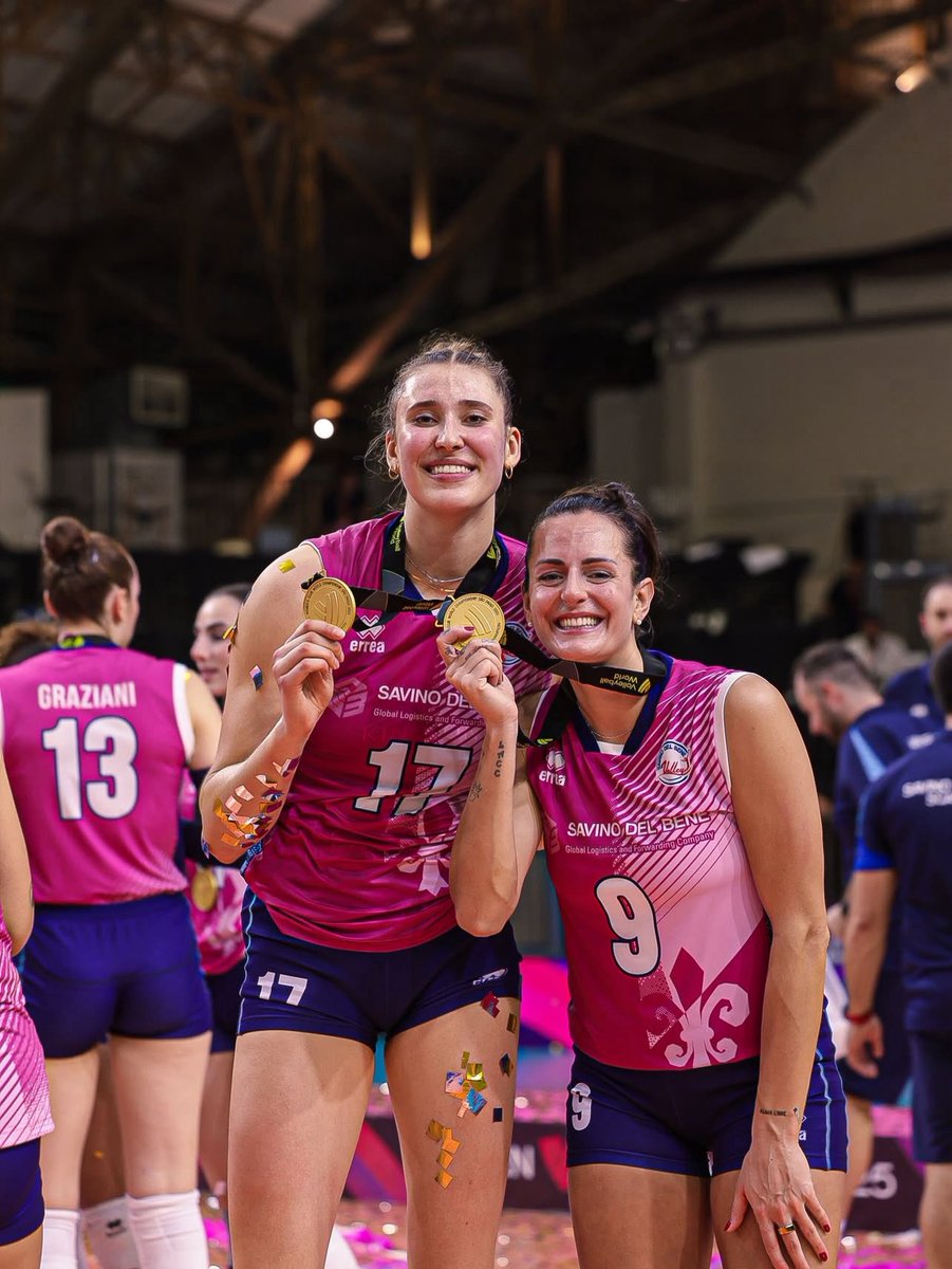 E COME L’ASPETTAVO QUESTA FOTO 
KATE E CATE GOATS 🛐🛐🛐🛐🛐