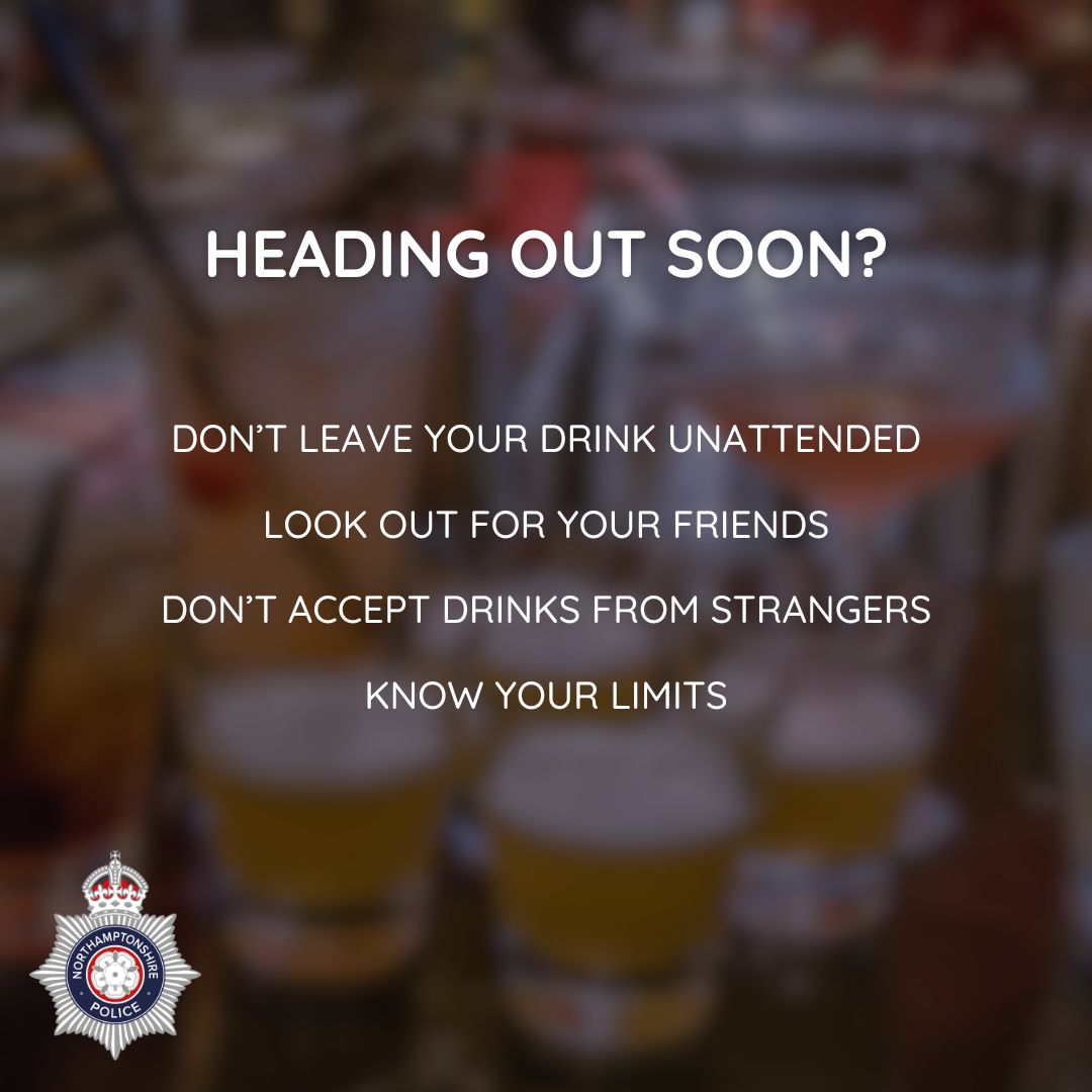 NorthantsPolice's tweet image. Our officers are out patrolling during the festive season,  helping people stay to safe and enjoy themselves on nights out – and to stop those out to cause trouble. #ActResponsibly #StaySafe #KnowYourLimits