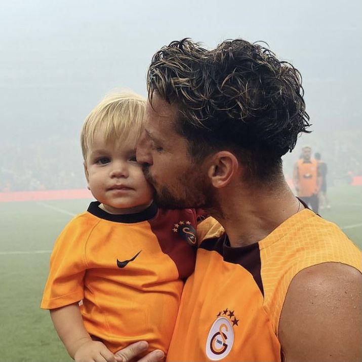 a canına yandığım özlem
a kıyıya vurduğum lodos