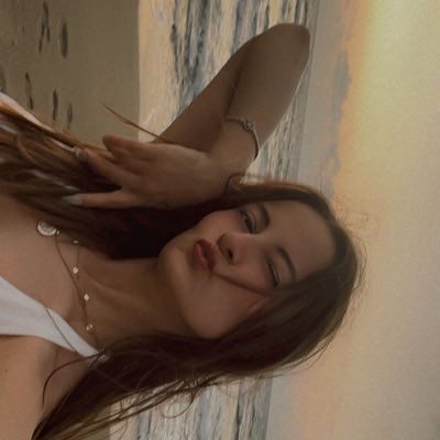 Bennalevv's tweet photo. #YeniProfilResmi https://t.co/Rt4c4JZfQY