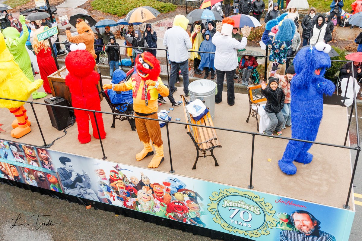 America's Hometown Thanksgiving Celebration tweet media