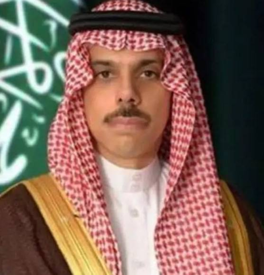 وزير الخارجية يجري اتصالًا هاتفيًا بوزير خارجية ماليزيا #السعودية 