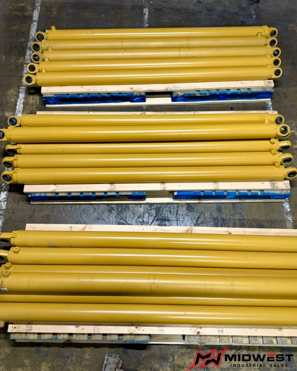 MWISales's tweet photo. CAT 740 &amp; 745 ADT cylinders—stocked and ready to ship.
Reduce downtime, keep your fleet moving, and get the parts you need fast with Midwest Industrial Sales.
Call 815-423-5961. https://t.co/WsbFvCxm6z