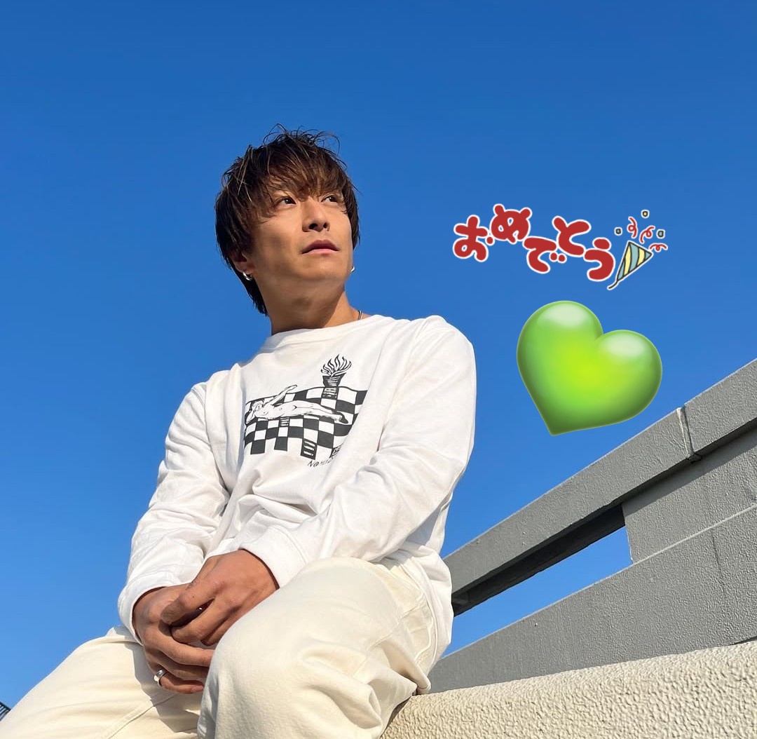 w_yukinco's tweet photo. *:+。♡♡𝙷𝚊𝚙𝚙𝚢 𝙱𝚒𝚝𝚑𝚍𝚊𝚢♡。+:*
龍一くん💚お誕生日おめでとうございます💚
龍一くんももう40歳なのね🥹💚
健康に気をつけて✨️龍一くんにとって素敵な1年でありますように🥰
また必ず龍一くんに会いに行きます🥹💚💚💚
#緒方龍一誕生祭
#DRAVIL https://t.co/yuyfEyUKXT