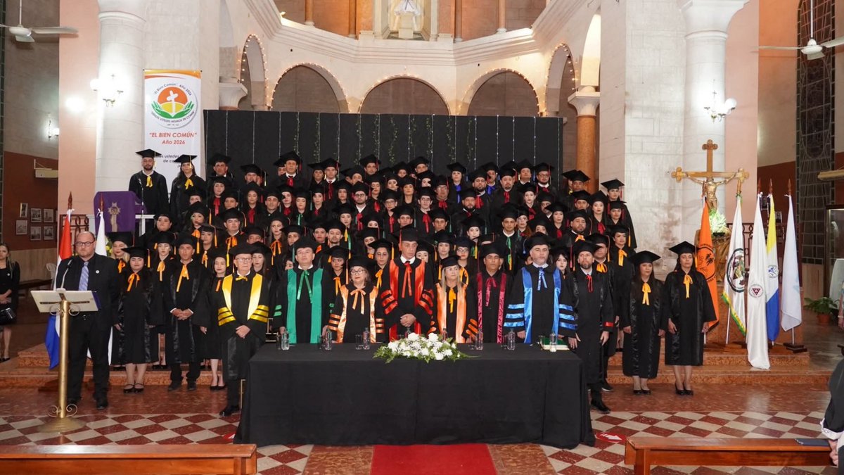 La UNP celebró la graduación de nuevos profesionales de cinco facultades en la Basílica Menor Nuestra Señora del Pilar, destacando la educación pública, gratuita y de calidad, y reafirmando su compromiso con la formación integral de futuros líderes regionales y nacionales.