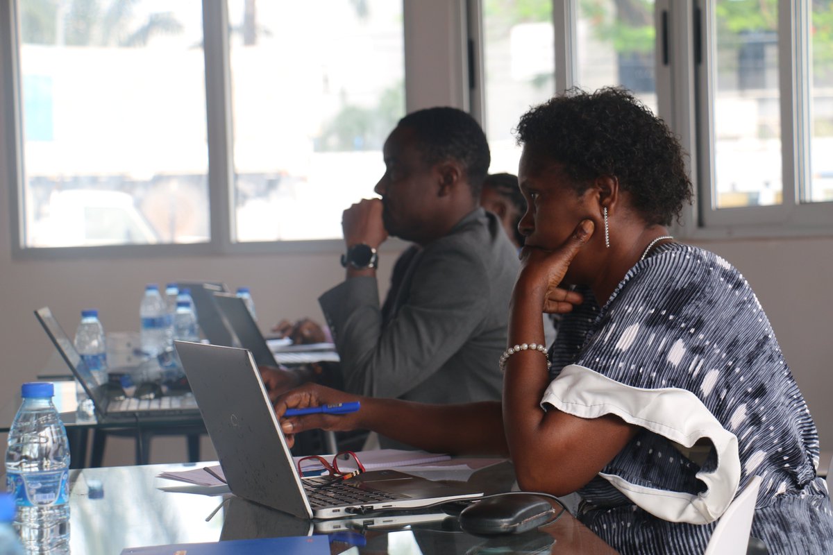 PamCongo's tweet image. Depuis hier, le staff @PamCongo impliqué dans l'utilisation de #SCOPE suit une formation qui impactera sur le suivi des distributions alimentaires aux personnes les plus vulnérables au 🇨🇬. On vous en dit plus dans les prochains jours !💵👩🏿‍🦳🧔🏿‍♂️👧🏿
#PAM #Assistancehumanitaire