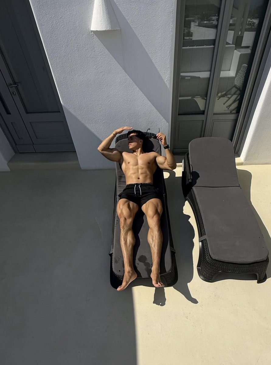 jasonnfit's tweet image. some legday motivation