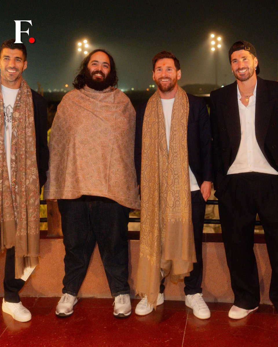 عمرو tweet media