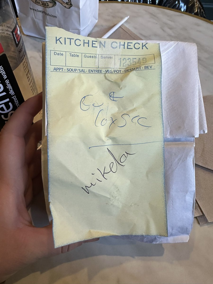 “M!”🍅 (@makaylabergasse) on Twitter photo 