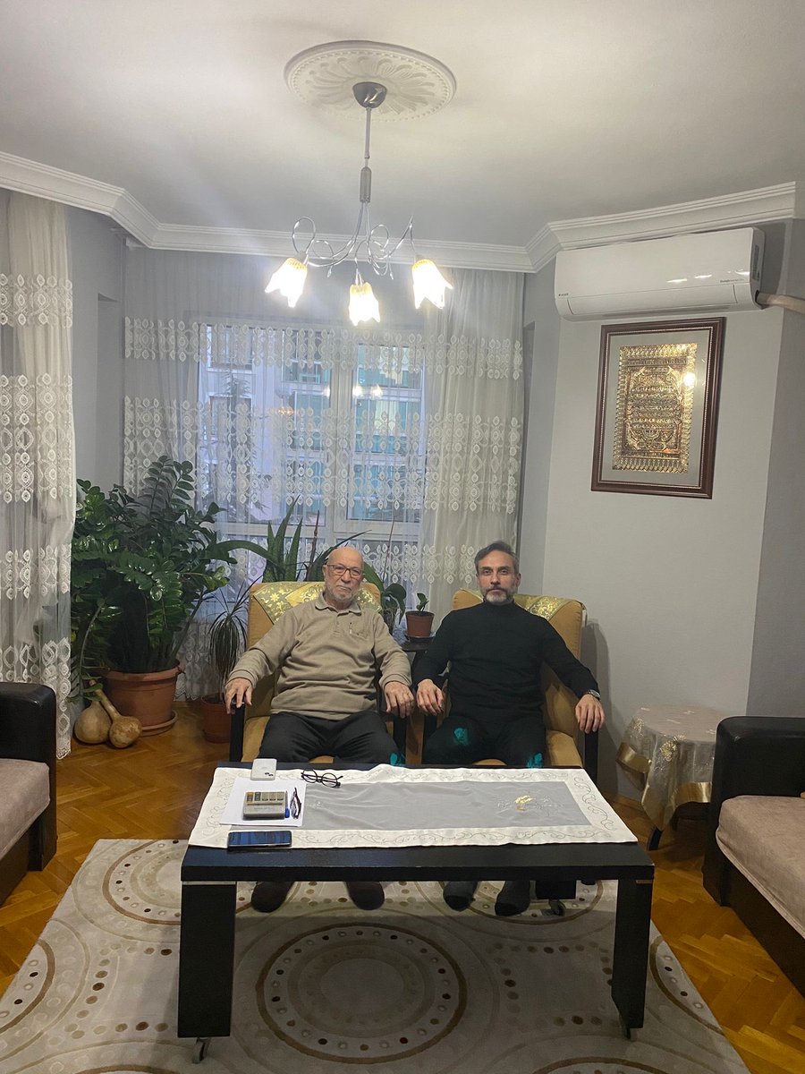 akparti_usak's tweet photo. Merkez İlçe Başkanımız Mehmet Bitik, İl Başkan Yardımcımız İzzet Demir ile birlikte önceki dönem Belediye Başkan Yardımcımız Uğur Özköse ve Kurucu Yönetim Kurulu üyemiz Ahmet Kuş’u ziyarette bulundular. https://t.co/if2Jwp6PEq