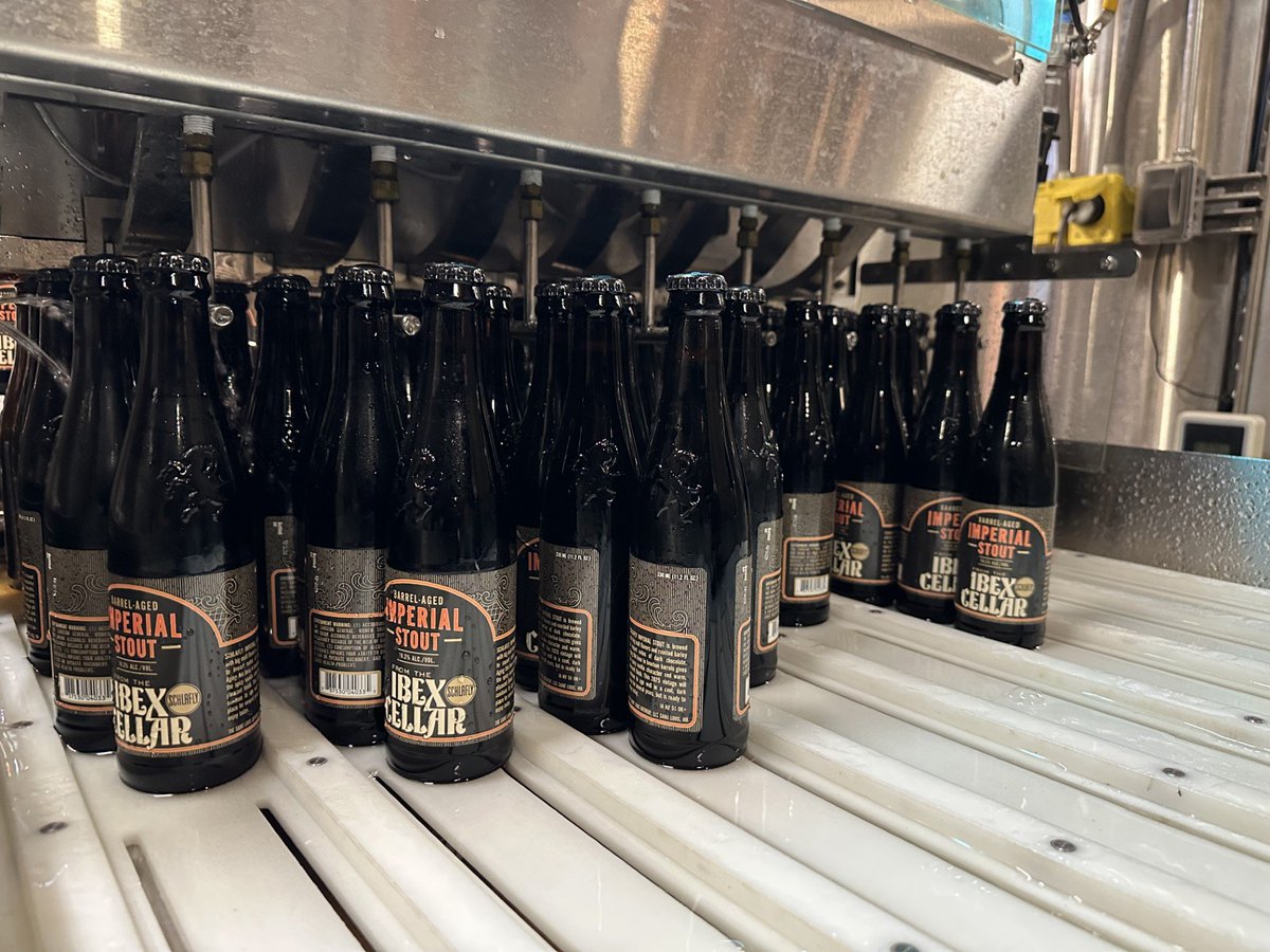 Schlafly's tweet photo. Our #ImperialStout will be released in 3 MORE DAYS. π #FirstPourFriday is Dec. 19th!
@Schlafly's Barrel Aged Imperial Stout is brewed with dark malts and roasted barley that imparts rich notes of π« decadent dark chocolate.
Aged for 22 months in Heaven Hill π₯ bourbon barrels, the barrel aging gives the beer a spicy, vanilla character and a pleasant, warming finish.
Imperial Stout is available on draft. 4-pack bottles are for sale exclusively at #Schlafly Bottleworks and Tap Room. π» Stop in for a βFirst Pour!β