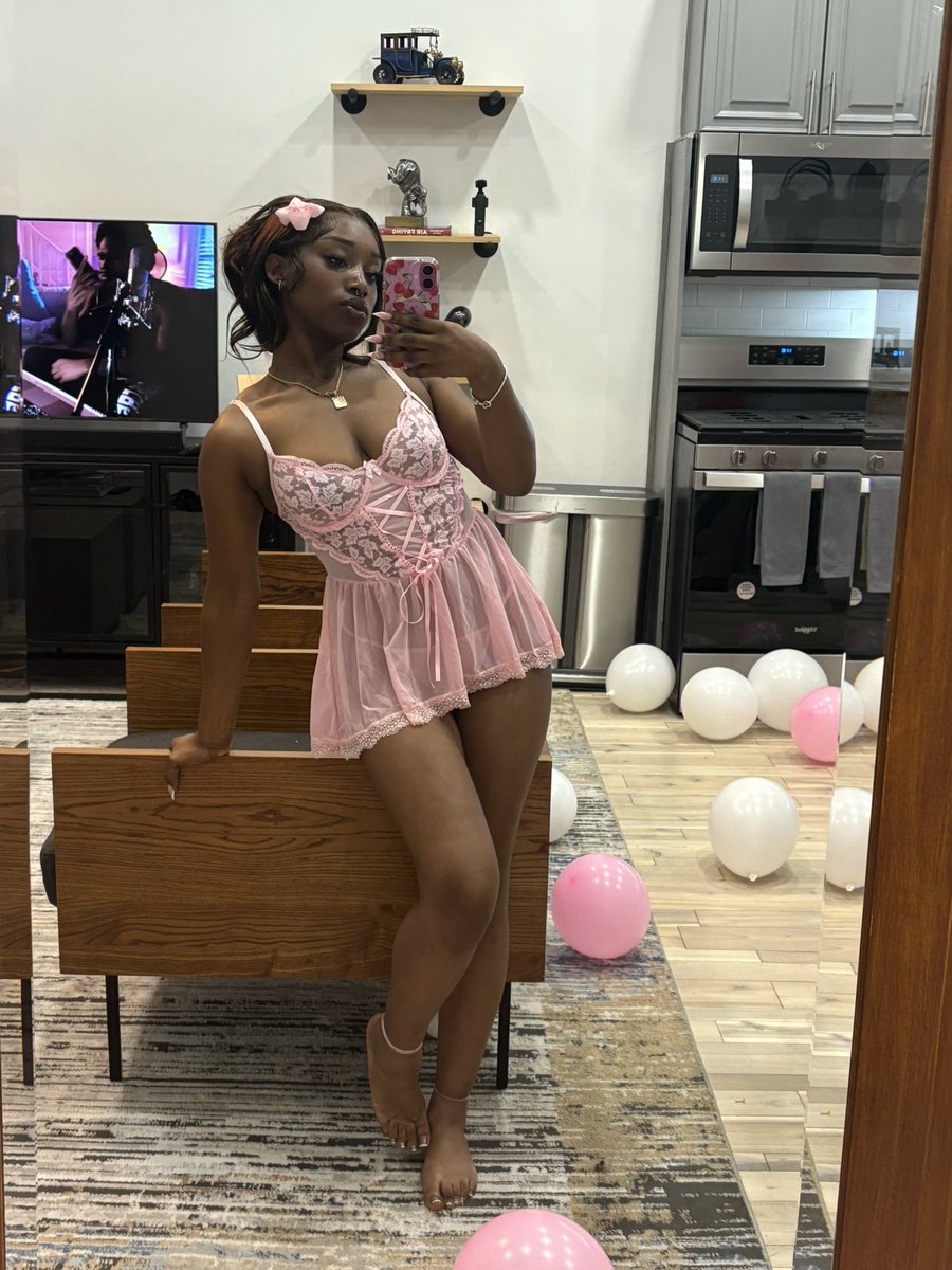 Essence jenae tweet media