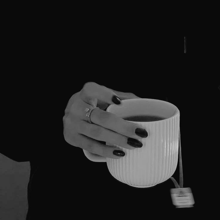 ما بقى للخوف أي داعي 
كان خوفي نبتعد و آبتعدنا ..

#ضماي