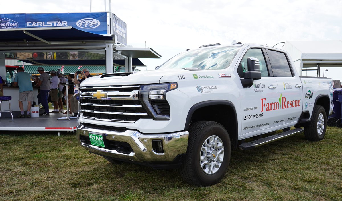 Titan & Goodyear Farm Tires tweet media