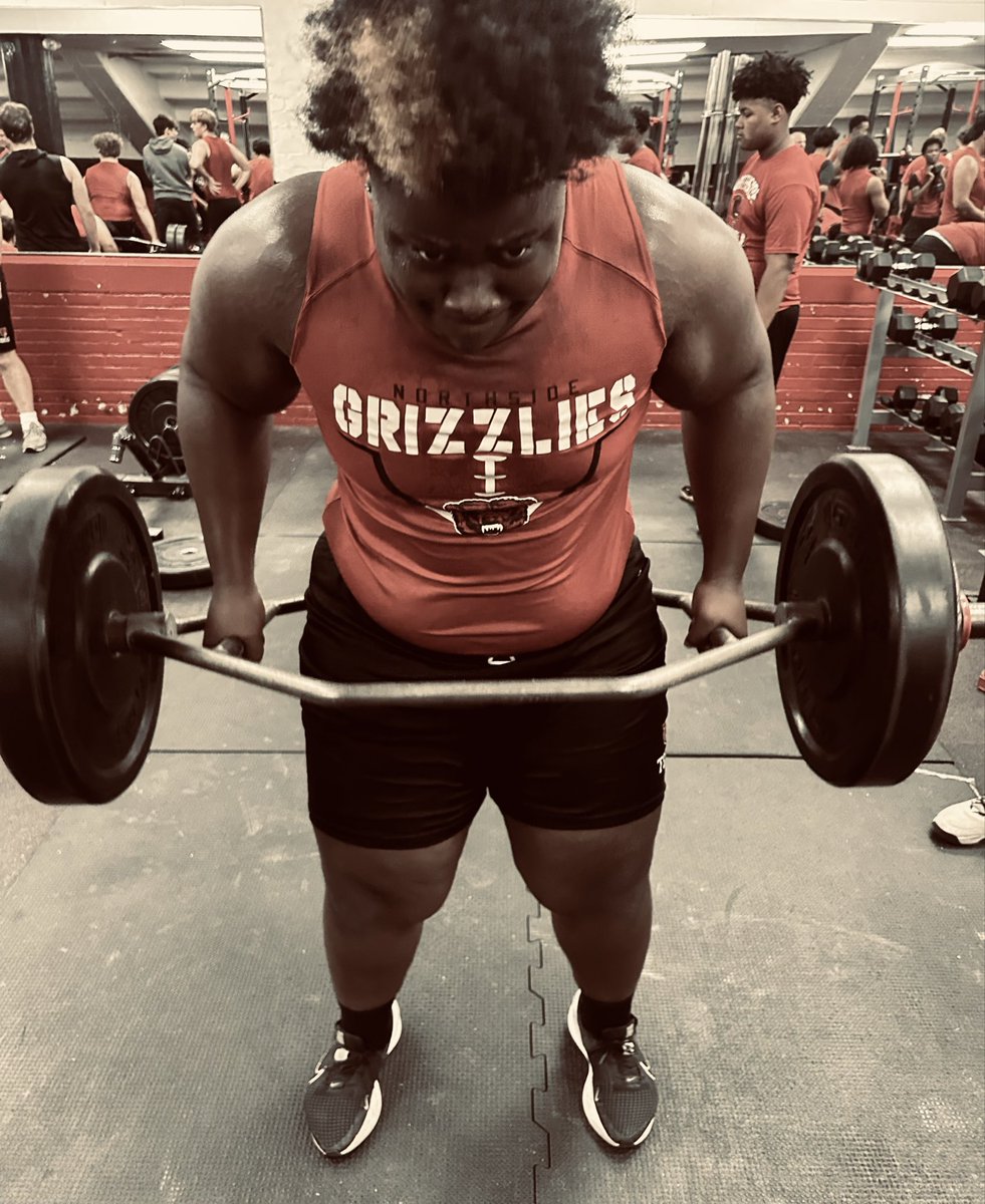 Grizzlyftball's tweet photo. 🔴⚫️ https://t.co/orR3LFV3oR