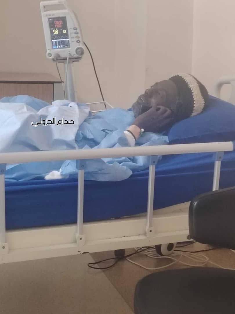 الفنان الجميل الشهم والبطل عاطف السماني
الحمد لله والشكر لله
أجريت له عمليه قسطره في القلب بمستشفى علياء
الفنان الذي قدم درساً من دروس الوطنية واكد ان دور الفنان هو اولاً رسالة ان الفن ليس غناءاً وحسب بل مساعدة وخدمات ومجهود للوطن والمواطن 
🤝 الف تريليون سلامة ليك يا غالي وربنا