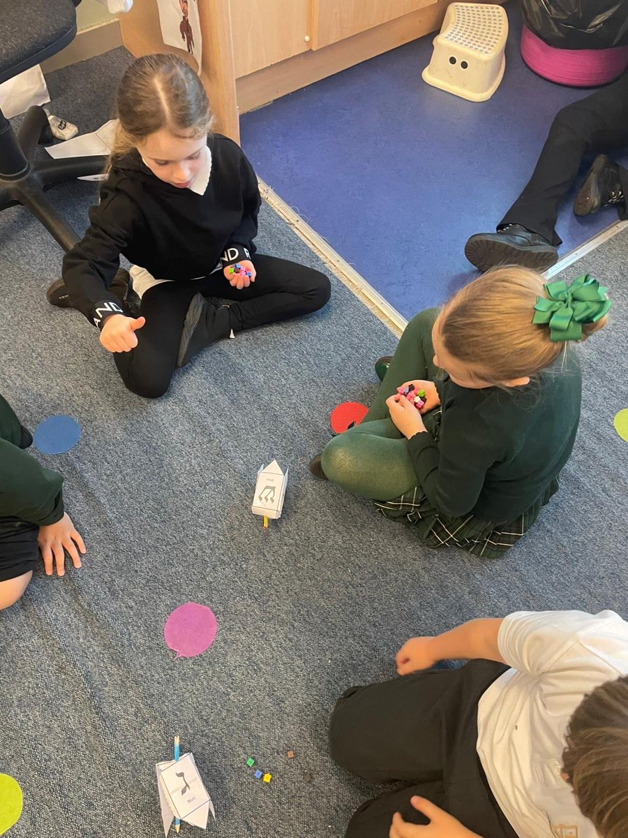 St Constantine’s Primary & Nursery Class tweet media