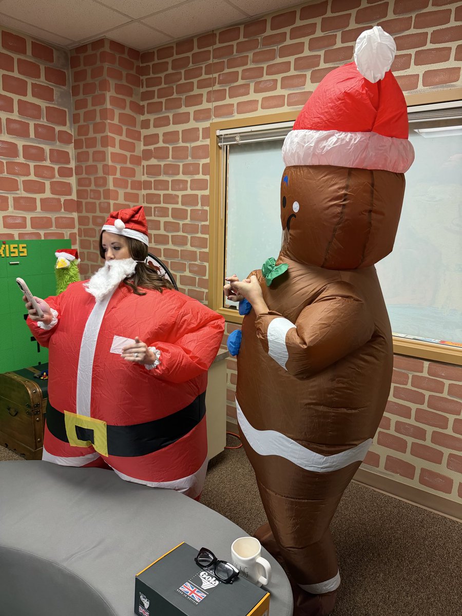 Jen Cowen tweet media