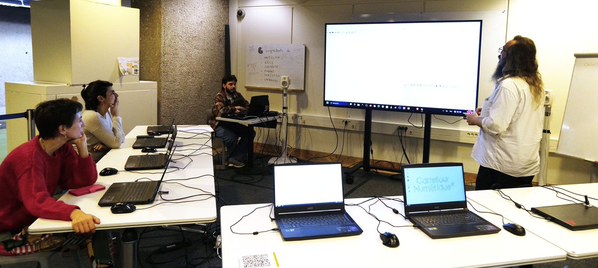 Fab Lab à l'école tweet media