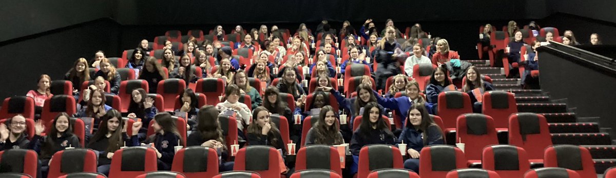 stvdundalk's tweet photo. Our second year students enjoyed a festive outing to the IMC cinema yesterday to watch Wicked 2! Thanks to all the staff at the IMC Cinema in Dundalk!๐โจ #ChristmasTreat #Wicked2 #IMCCinema #StudentLife #SecondYearFun https://t.co/0SmqLqhaXi