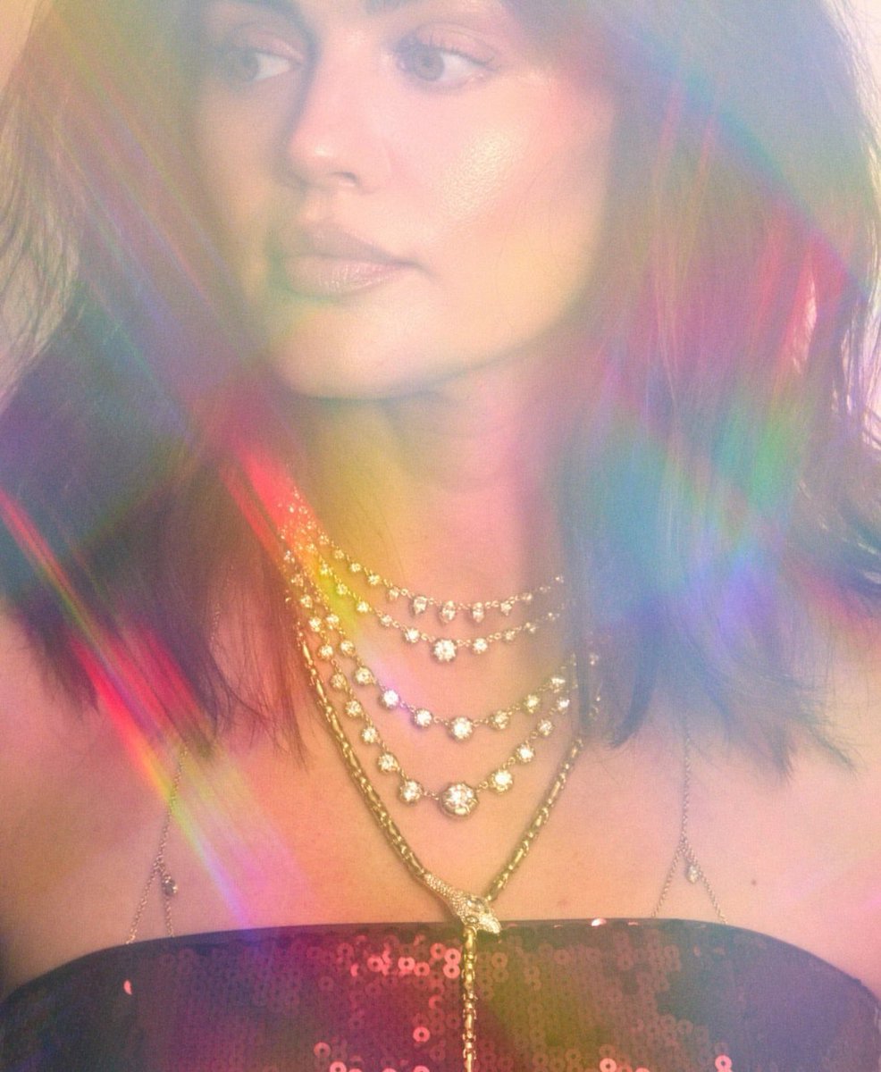 best of Lucy Hale (@bestoflucyhale) on Twitter photo 