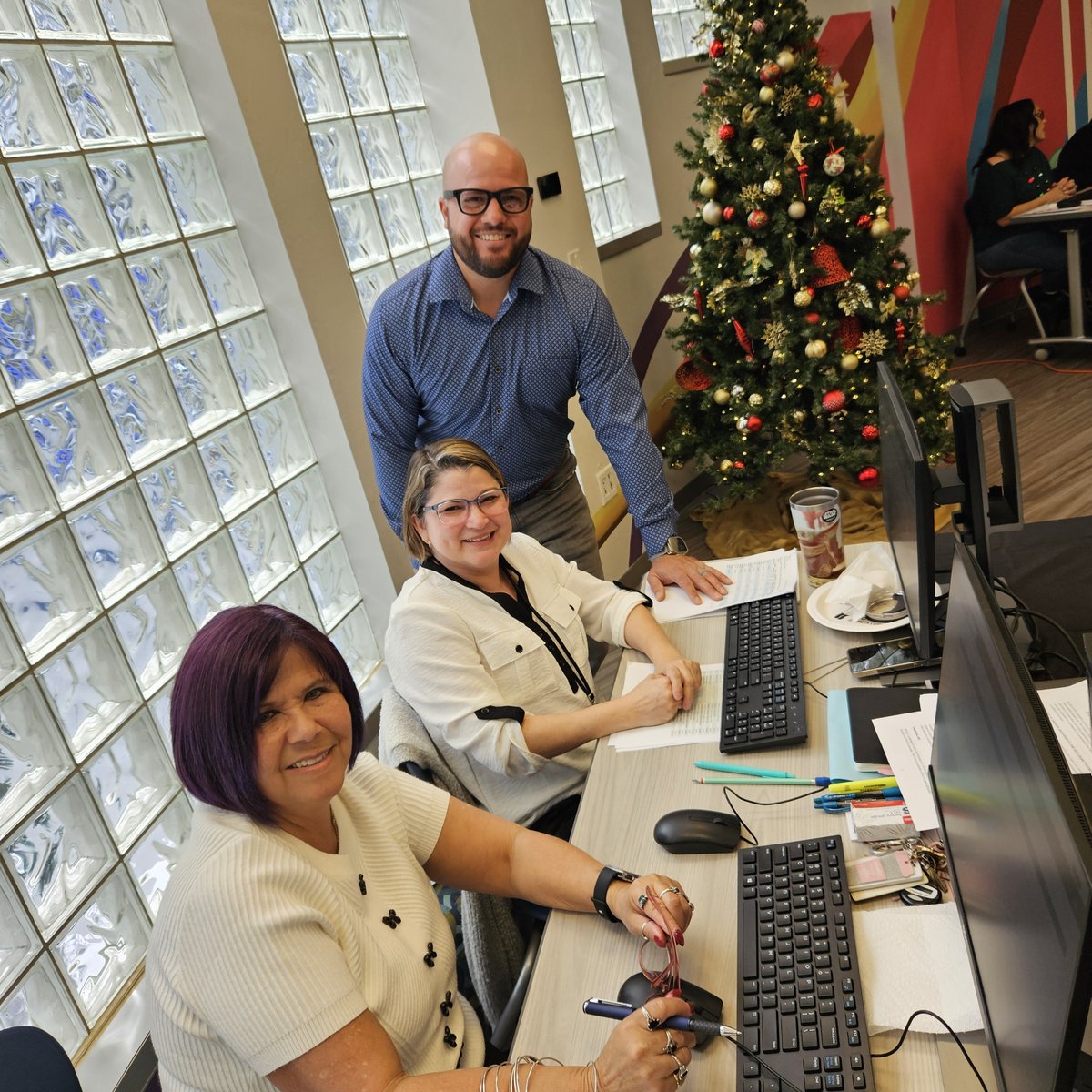 capecoraltech's tweet image. New student orientation for programs starting in the spring runs until noon today. Our Student Services and Financial Aid teams are ready to help ensure a smooth start to the #CareerInAYear journey. Shout-out to Mr. Rivera and Mr. Powelson for coordinating! #teameffort
