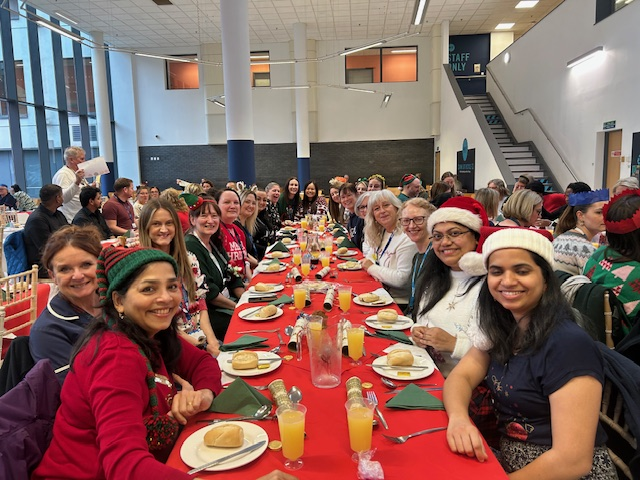 crdc_bradfordWY's tweet image. 🎄✨ Season’s greetings from the NIHR Bradford &amp;amp; West Yorkshire CRDC!

Thank you to everyone who supported research this year. Here’s to more breakthroughs in 2026!

#BePartOfResearch #FestiveSeason #NIHR

@MidYorkshireNHS @CHFTResearch @CHFTNHS