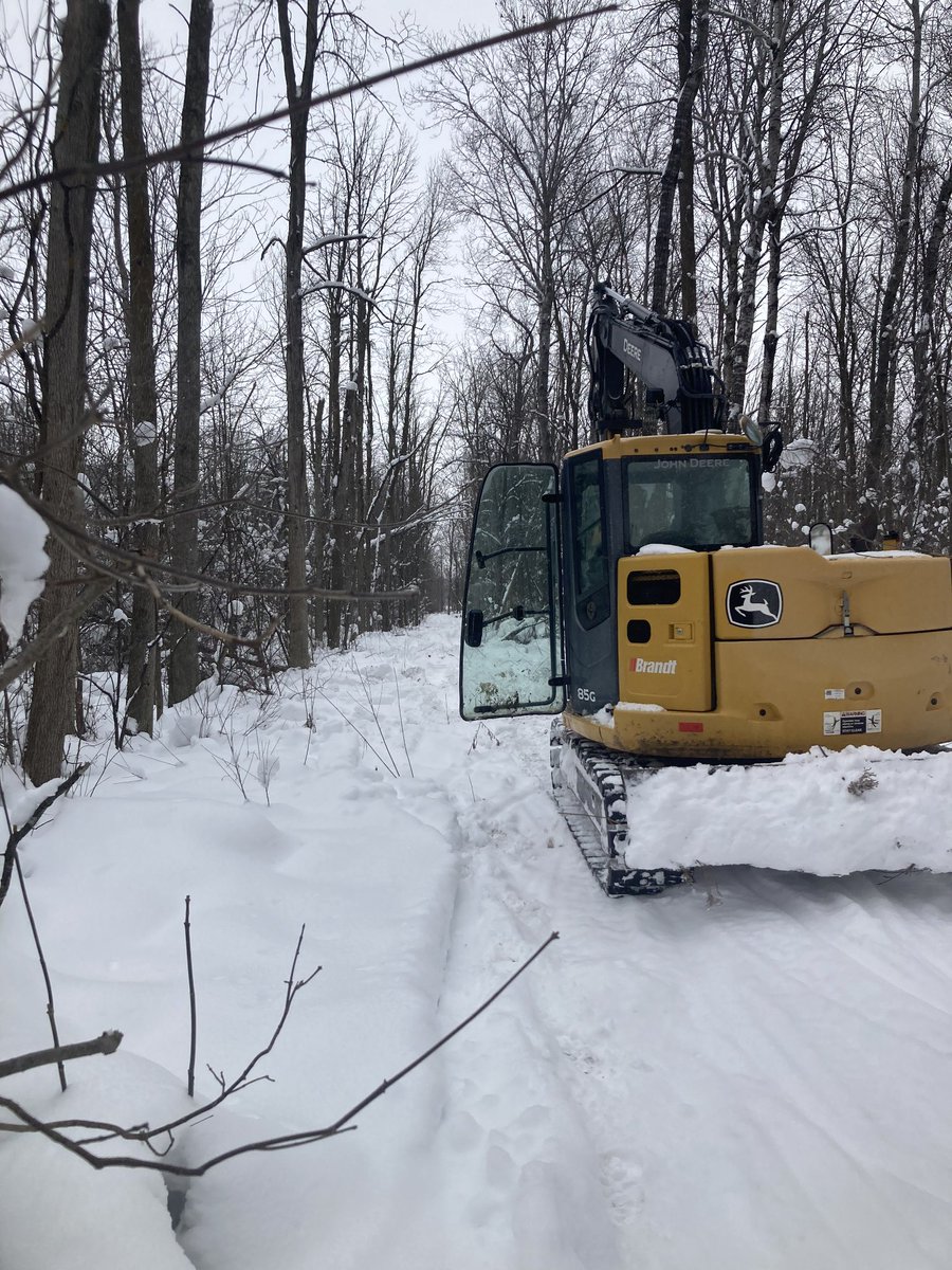 It sure pays to know a guy!

Thanks to Mark for making the rest of the Swamp cleanup look easy! Was able to sneak in off of the road this morning and clean up the last section of trail. Too bad we can't do the whole Swamp that way 😅

Just need it to freeze up in there now!