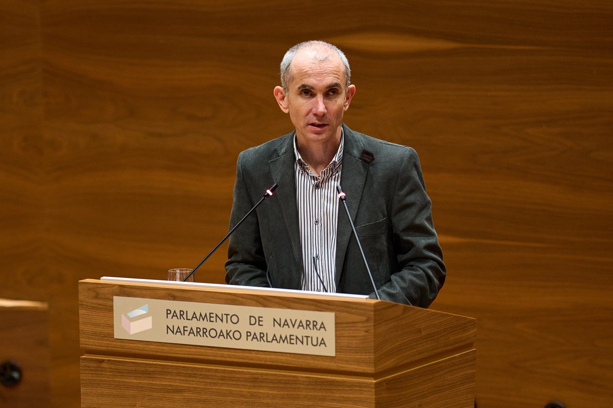 UnaiHualde's tweet photo. La Asamblea Ciudadana de Cambio Climático de Navarra entrega las conclusiones de su informe al Parlamento y Gobierno de Navarra

https://t.co/7uPs7fbGAq https://t.co/1hGF8aDxeD