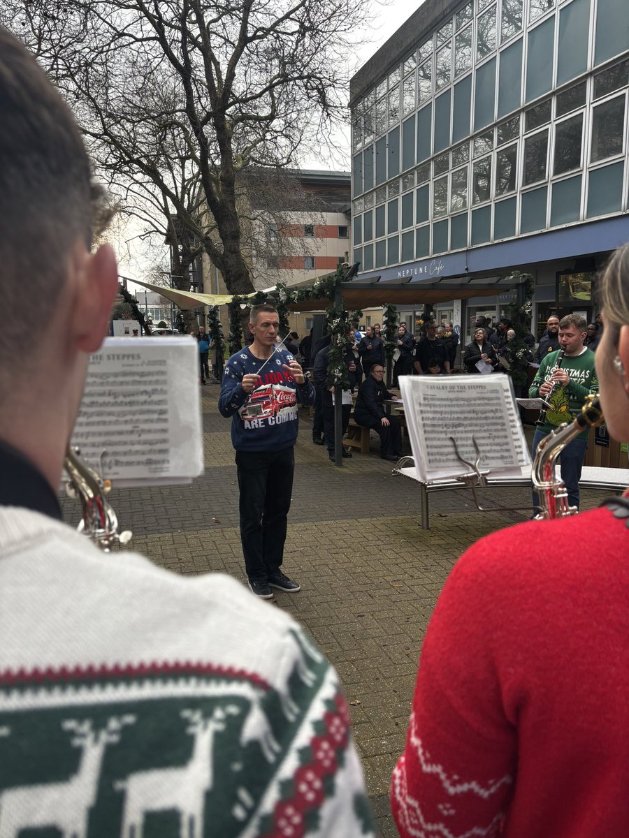 Royal Marines School of Music tweet media