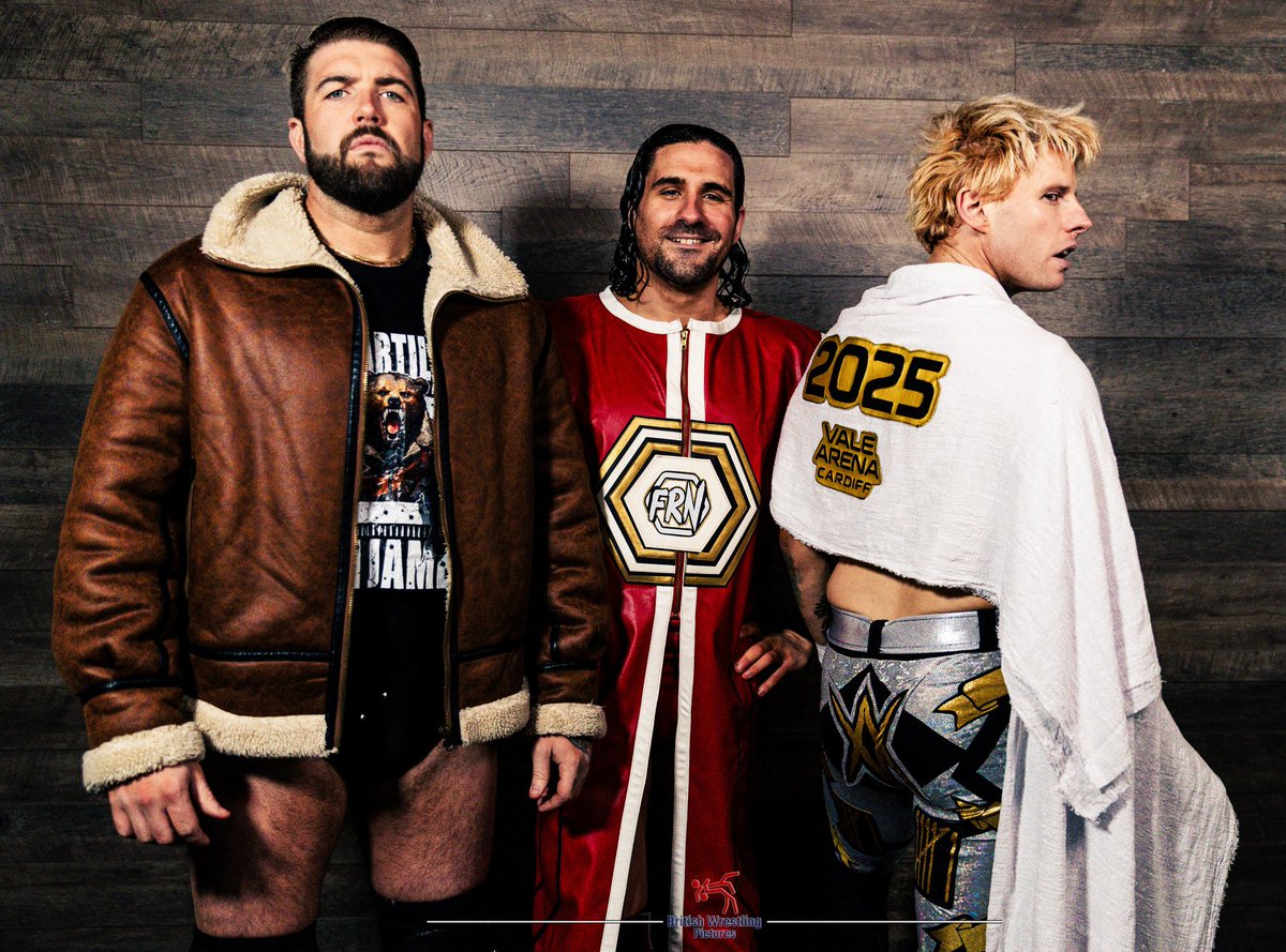 Kelly Sixx tweet media