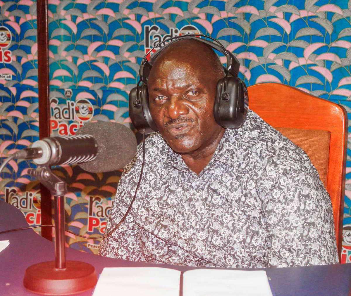 RadioPacisnews's tweet photo. The Yumbe–Koboko road is already under construction! 
It’s part of National Development Plan IV, which runs for 5 years. Roads in this plan are being worked on now.

Hon. Katumba Wamala, Minister of Works &amp; Transport.

#UgandaDevelopment #RoadsForGrowth #WestNileProgress https://t.co/huynwMRk2E