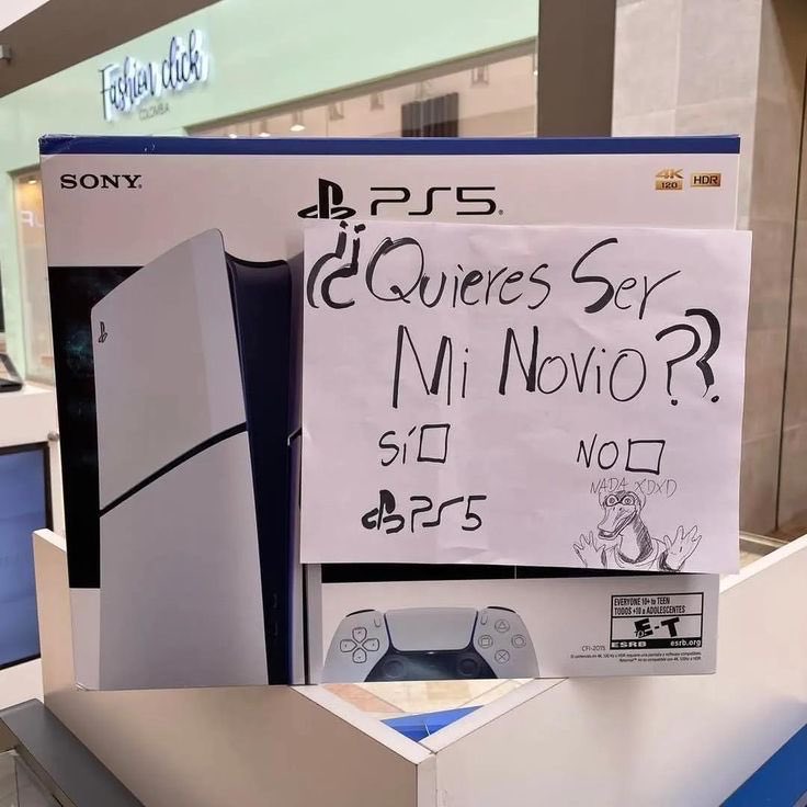 Mujeres Out Of Context tweet media