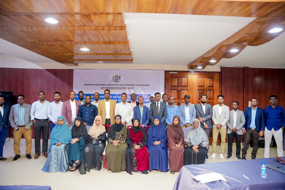 The #Aid #Coordination department <a href="/MoPIED_Somalia/">MoPIED</a> held the third pre-meeting on private sector participation in #NTP2025_2029, focusing on the Social Development and Human Capital Pillar, discussing progress, challenges, and next steps. #Somalia
