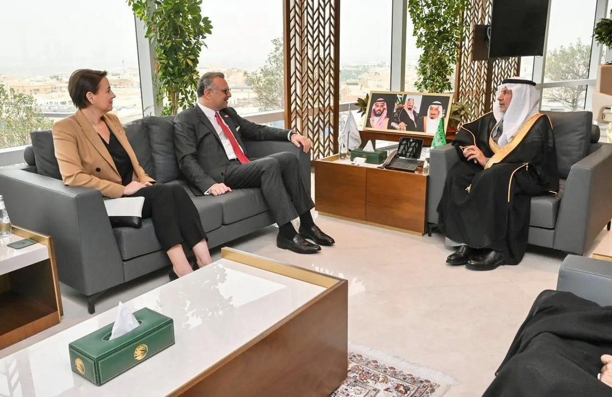 الربيعة يلتقي كبير مستشاري الرئيس الأمريكي للشؤون العربية والأفريقية #السعودية 