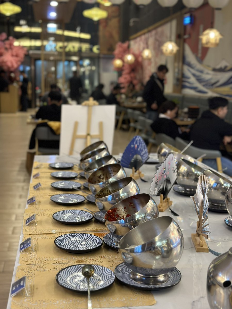 MEXA_8's tweet photo. Chinese restaurant https://t.co/1dx3qJx9LL