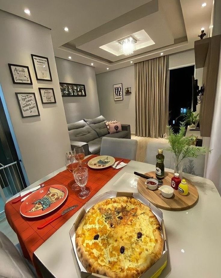 Viviifernande's tweet image. Ficar em casa, na sua paz e aconchego também é aproveitar a vida!

Concordam ou discordam?