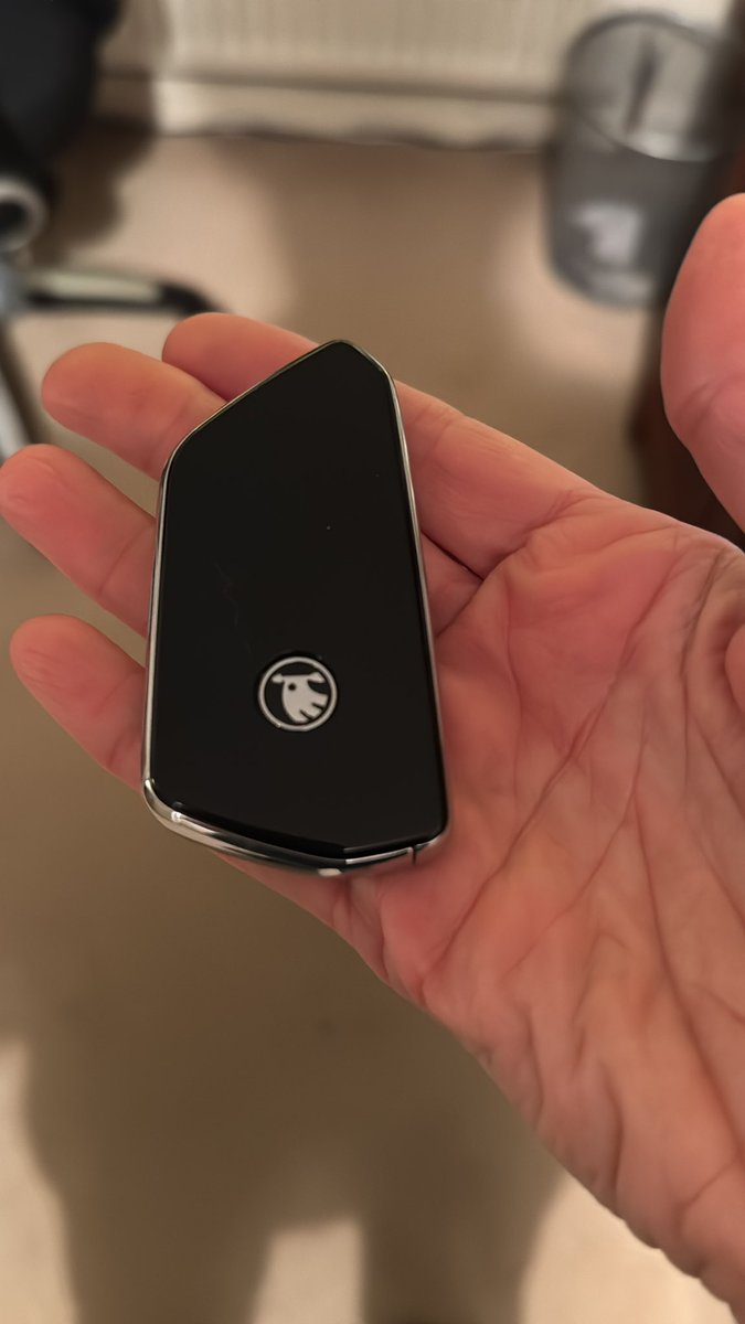 Rachel T tweet media