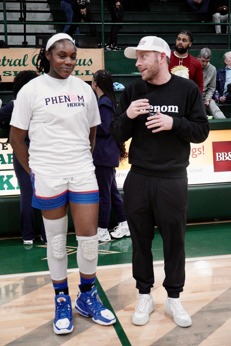 Lady Phenom Hoops tweet media