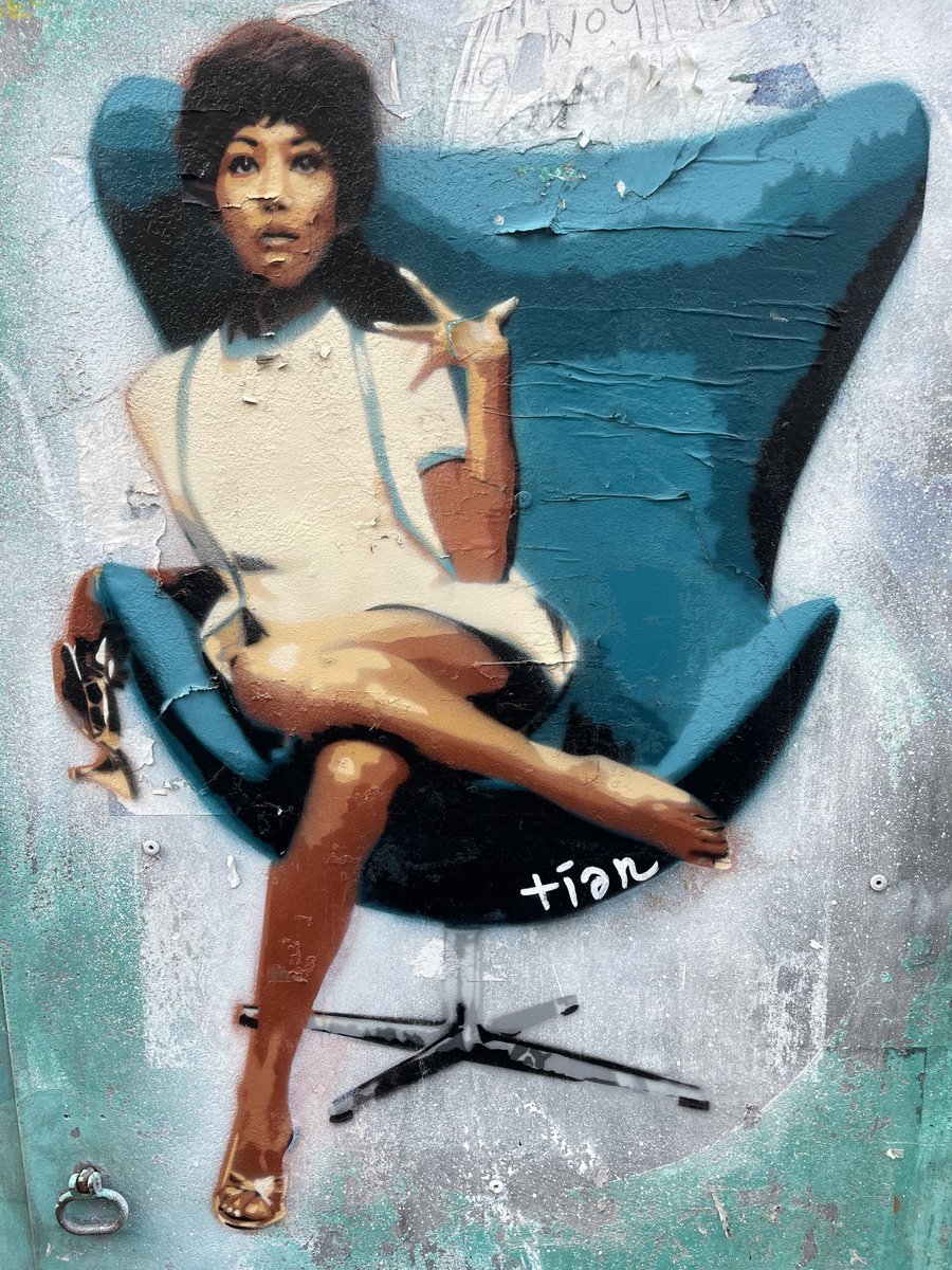 Un artiste de rue: Tian, Le Mans, dec25