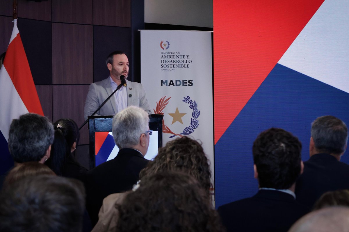 mambiente_py's tweet photo. NDC 3.0: nuevo plan Climático del Paraguay que marca el rumbo del país frente al cambio climático https://t.co/zDKoP1gQXM @PresidenciaPy @ViceParaguay @SantiPenap @AllianaPedro @arp_py @UIP_py @PYFECOPROD @PNUDPARAGUAY @UGP_Py @capecopy @FEPARROZ @cispy_org @atodopulmonPY https://t.co/sQRQzsW35U