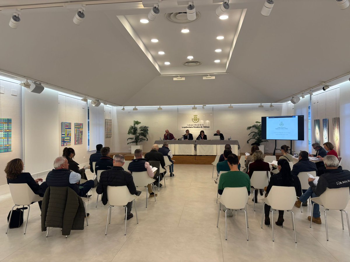 Aparejadores Málaga tweet media