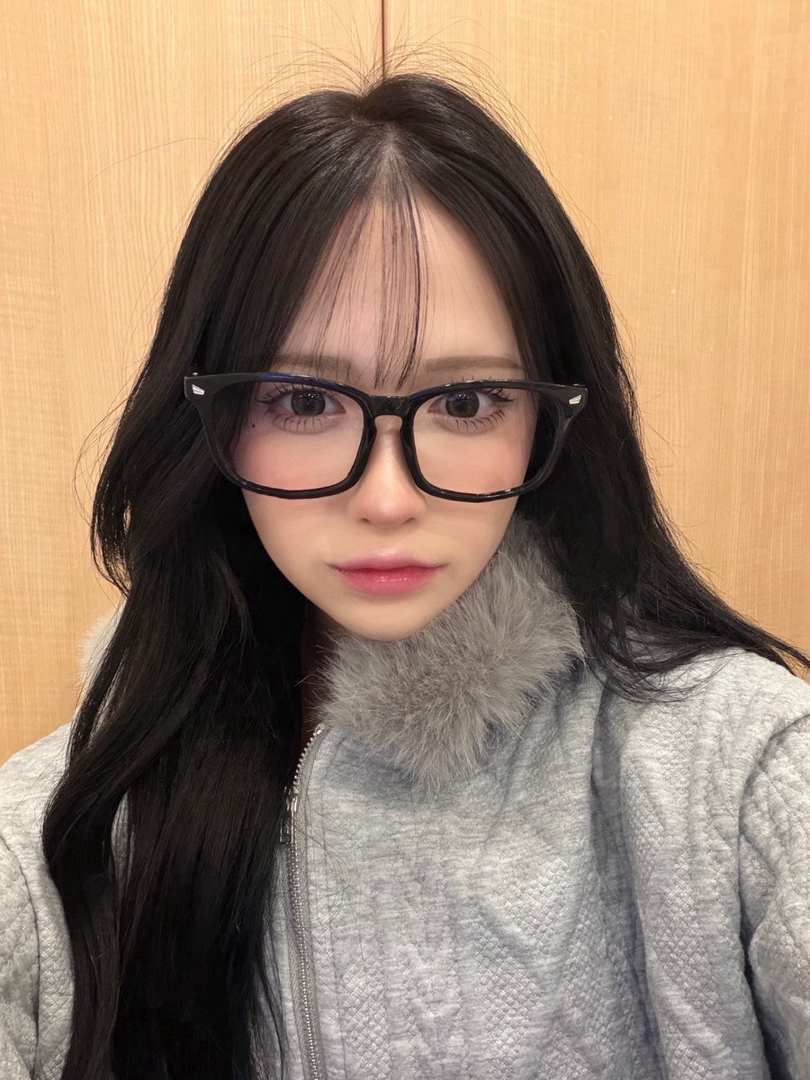 るさん tweet media