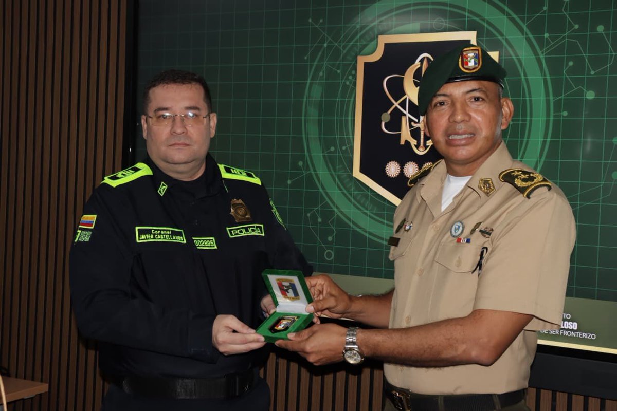 SENAFRONT PANAMÁ tweet media