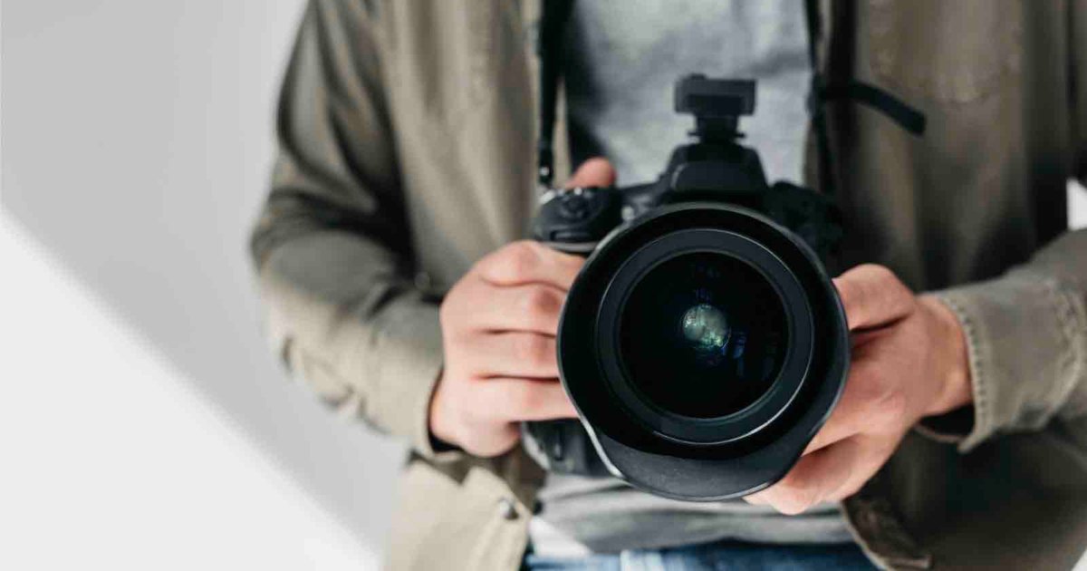 Convicted #Murderer Files Lawsuit Against #Photographer Who Took 'Smiling' Jail Cell Portrait ⇨ buff.ly/VlwdgVg