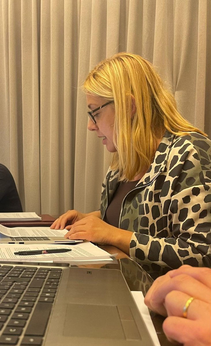 Junts x Salt tweet media