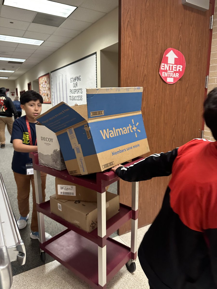 Ms. Castellon M.Ed. tweet media