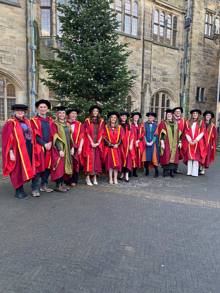 BangorUni's tweet image. 🎓 Day two of Winter Graduation brought more proud moments.   

Here are some of today’s highlights.  

#BangorGrad